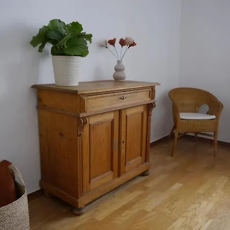 Waldschloss Apartment *